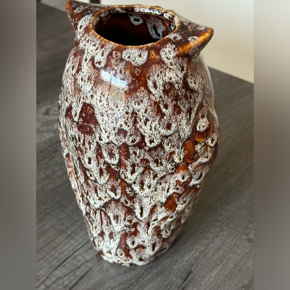 ELEGANT EXPRESSIONS |Ceramic owl vase - Picture 4 of 8